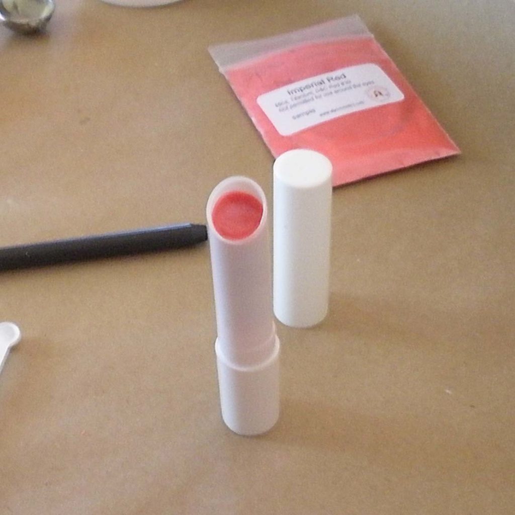 in 3D khuôn son môi - khuôn thỏi son . Diy lipstick mold, tự làm son môi 
