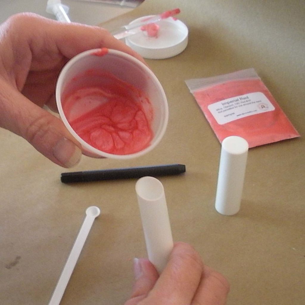 in 3D khuôn son môi - khuôn thỏi son . Diy lipstick mold, tự làm son môi 