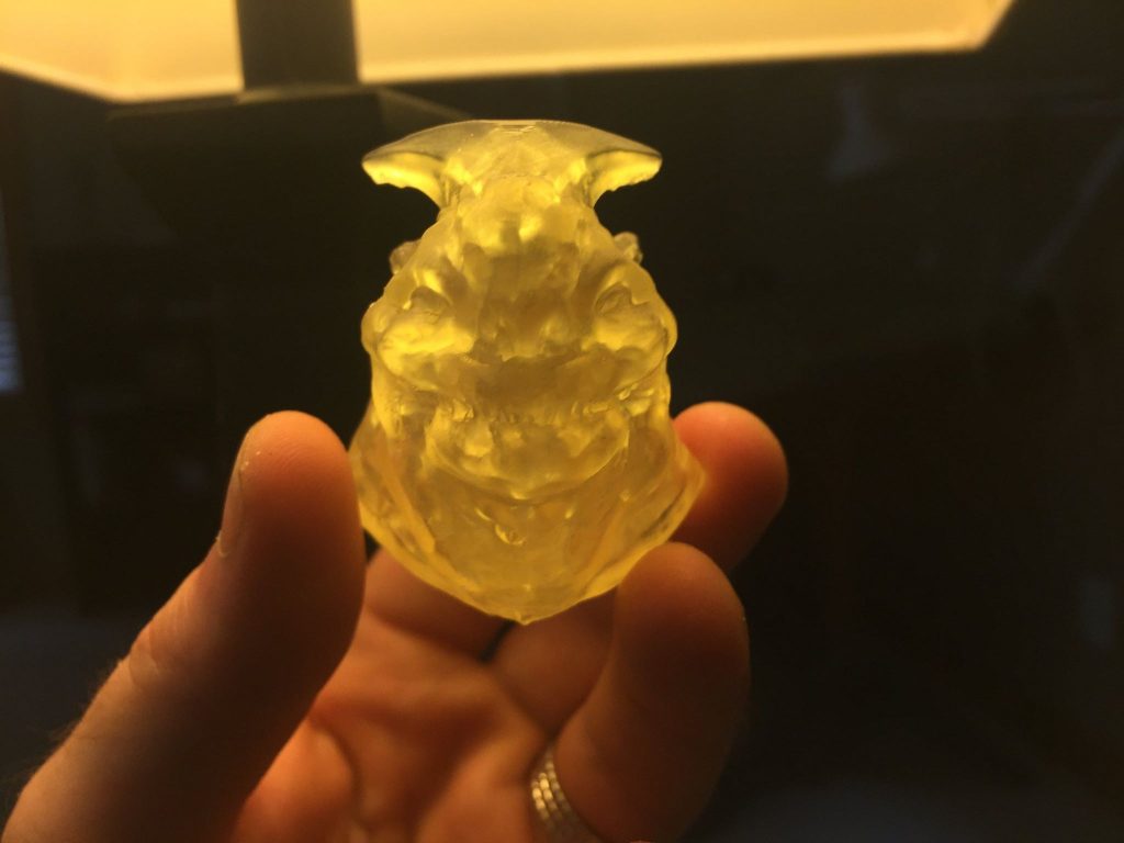 in mô hình quái vật từ Zbrush với máy DLP resin