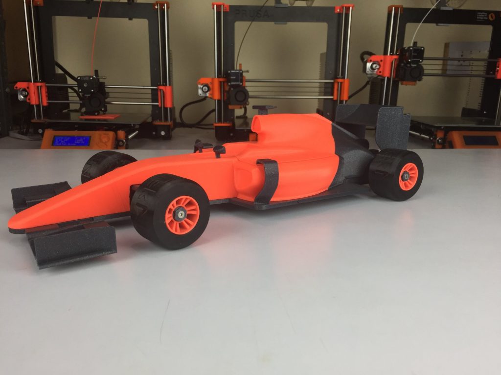 Gia công in 3D màu xe đua công thức 1