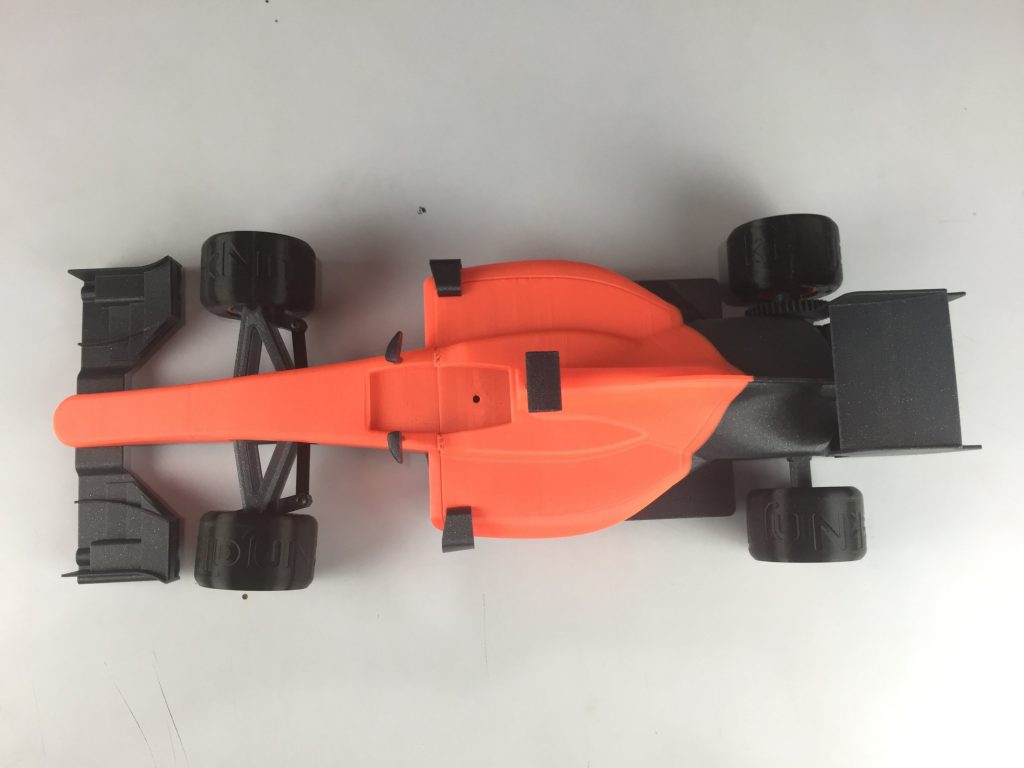 Gia công in 3D màu xe đua công thức 1